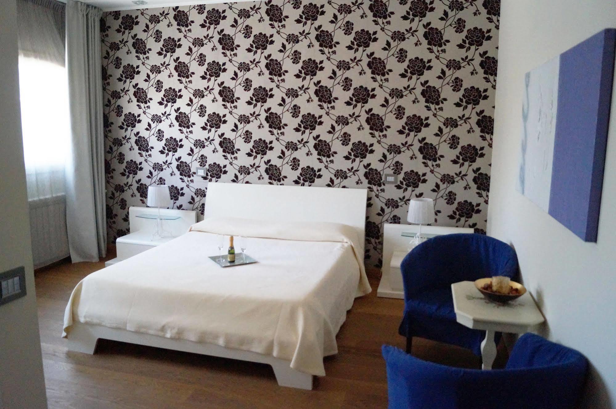 Baia Di Ognina Bed & Breakfast CTA Exterior photo